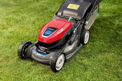 HONDA HRX476 XBP ACCUMAAIER 6A set